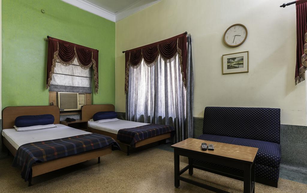 Hotel Esplanade Chambers Kolkata Exterior photo